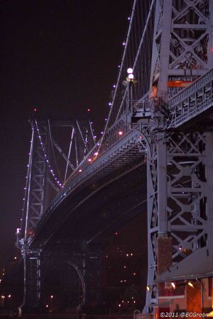williamsburg bridge @ night